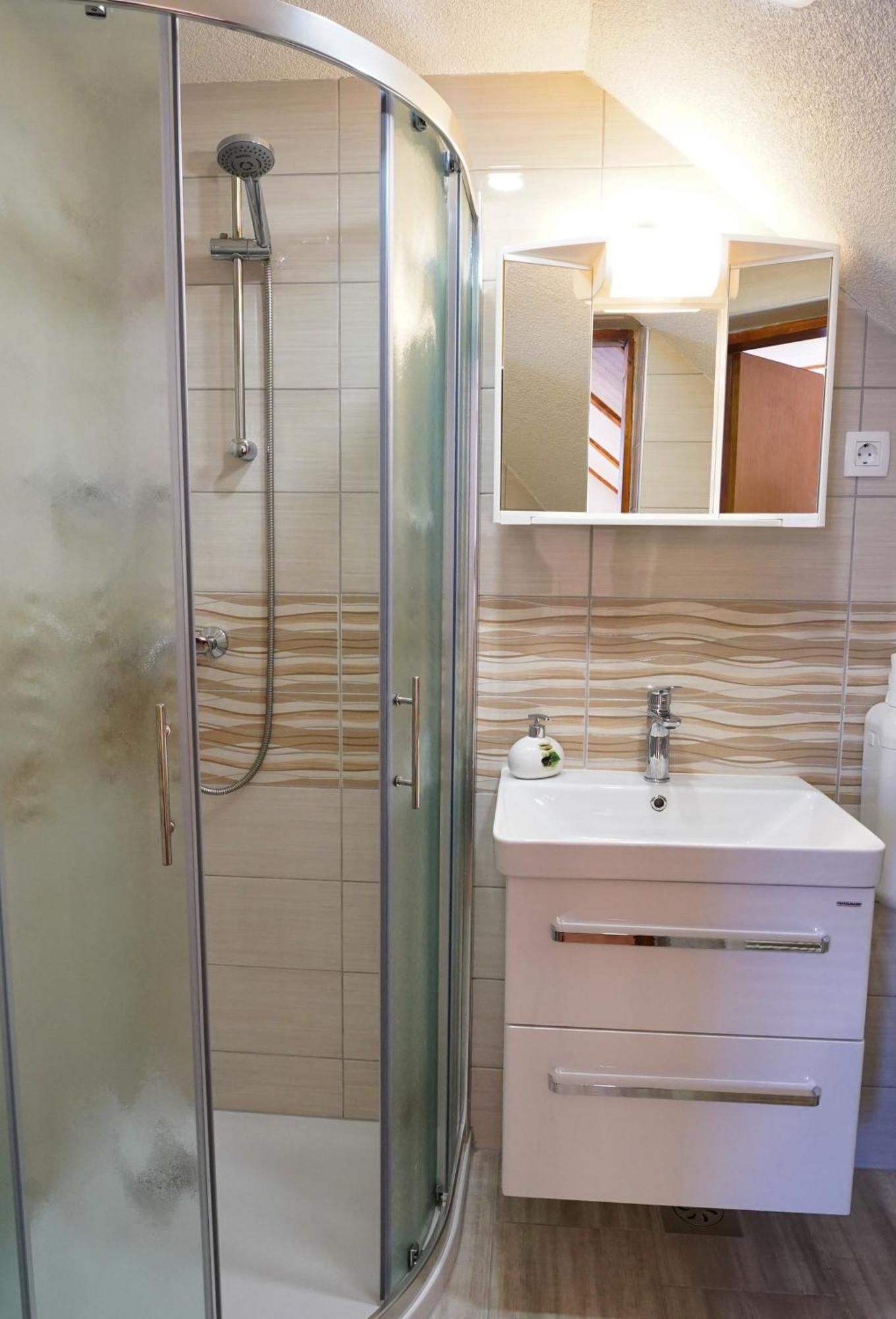 Apartmaji Jost 보히니 외부 사진