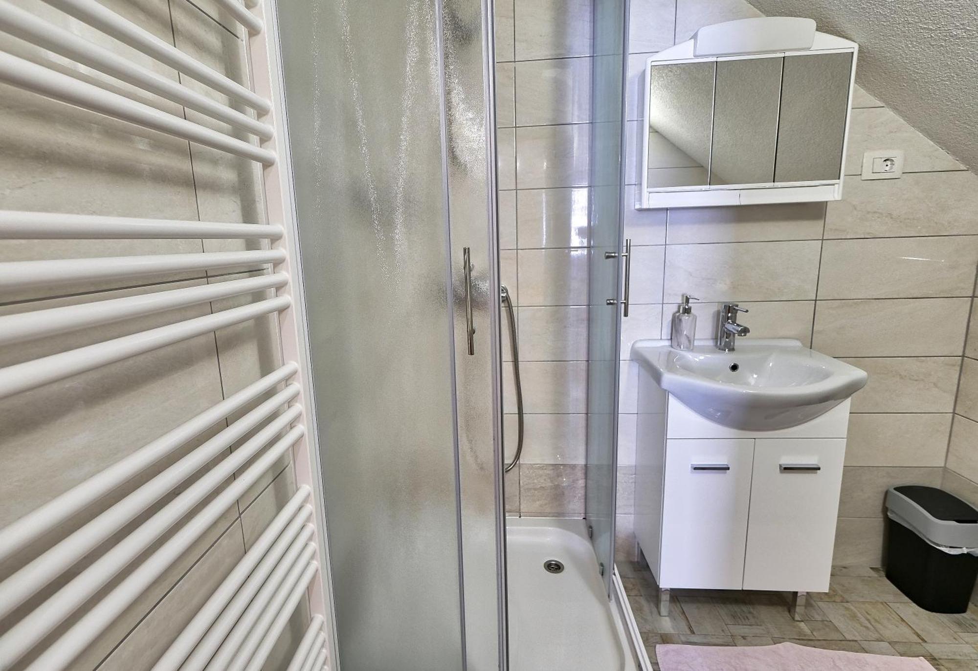 Apartmaji Jost 보히니 외부 사진